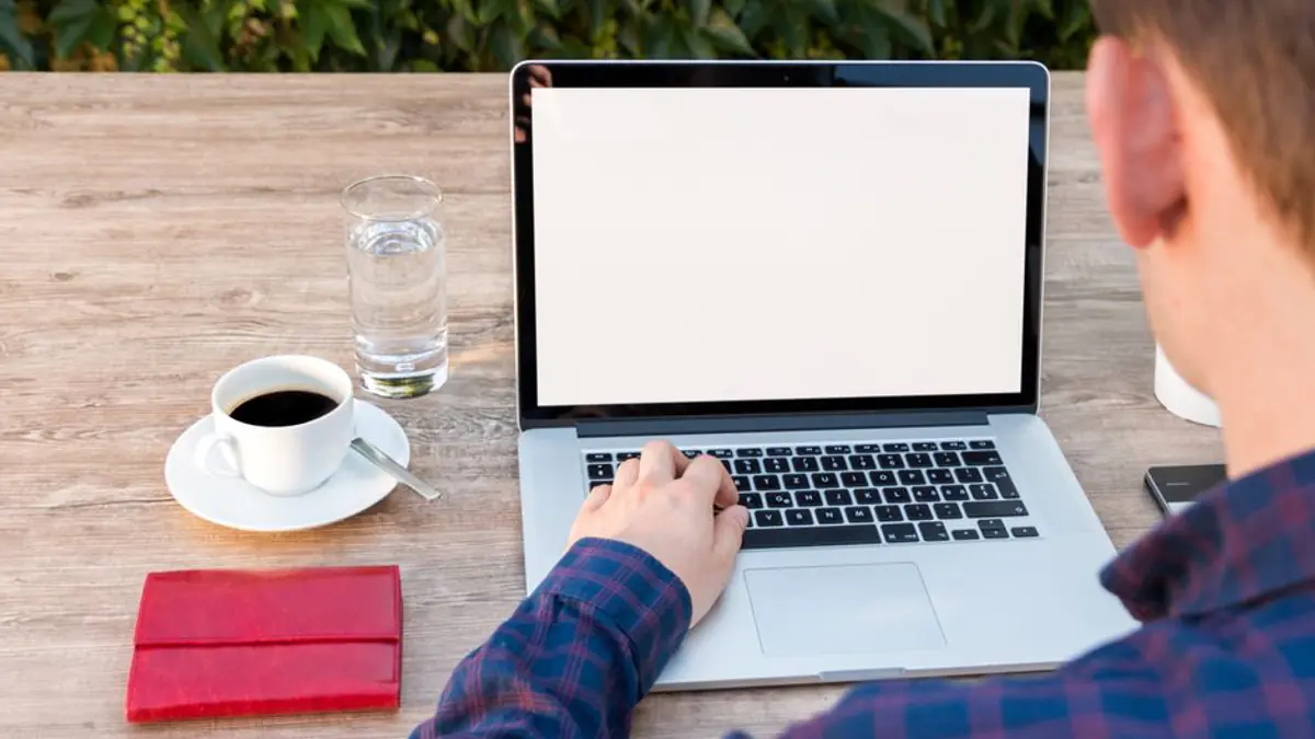 how to price your first digital online course as a solopreneur conclusion