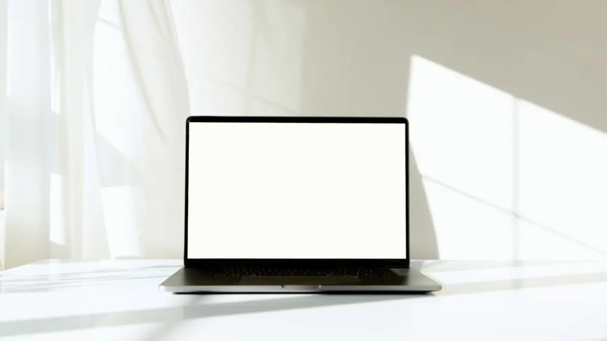 Zero Audience Launch: Validating Demand Before You Have Followers